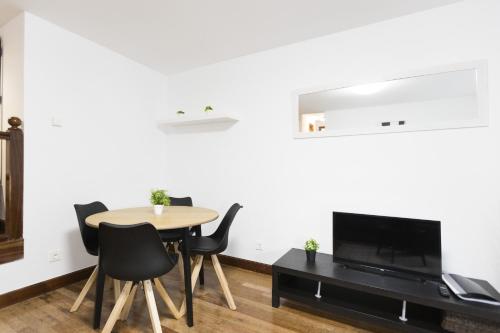 Bordari by Smiling Rentals - image 7