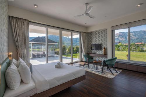 ELIVAAS Nimishka 5 BHK Villa with Pvt Pool, Garden & Scenic Views near Karla Caves