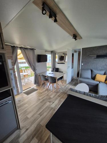 Camping Le clos Savoye in Biville-sur-Mer