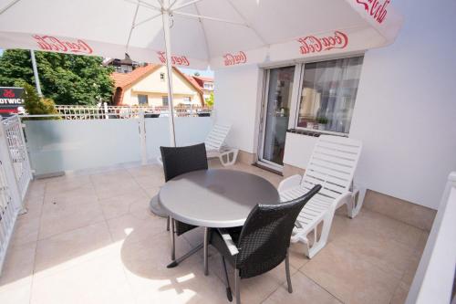 Double Room with Balcony or Terrace image 9