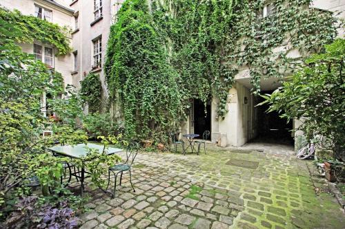 Loft avec terrasse au coeur du Marais, Paris (photo 4)