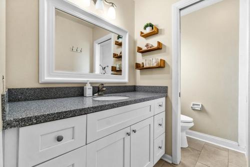 Bright and Comfy 5 Star Location with a Heated Pool