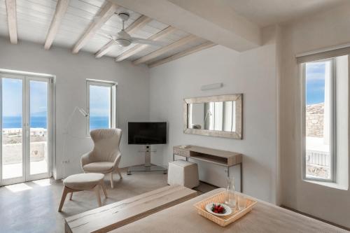 The Mykonist Executive Villa Elia Beach The Mykonist Executive Villa Elia Beach