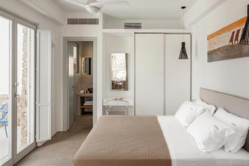 The Mykonist Executive Villa Elia Beach The Mykonist Executive Villa Elia Beach