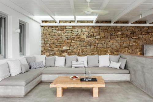 The Mykonist Executive Villa Elia Beach The Mykonist Executive Villa Elia Beach