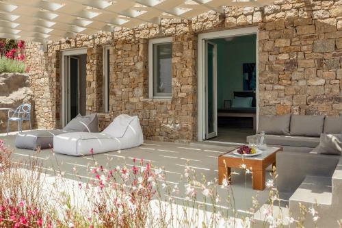 The Mykonist Executive Villa Elia Beach The Mykonist Executive Villa Elia Beach