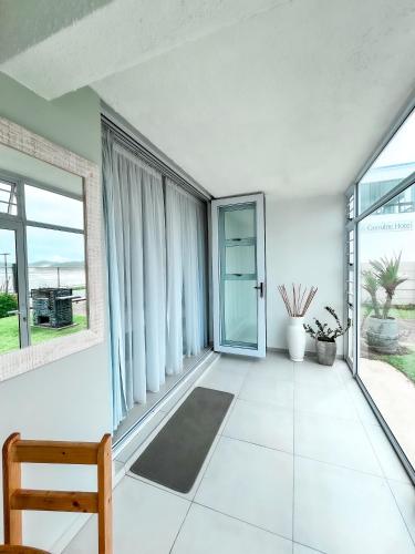 Bayview Seafront Apartment Bayview Seafront Apartment