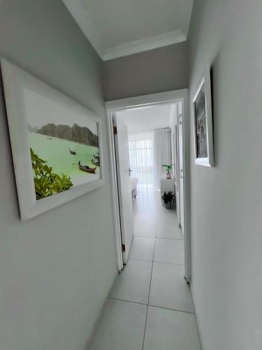 Bayview Seafront Apartment Bayview Seafront Apartment