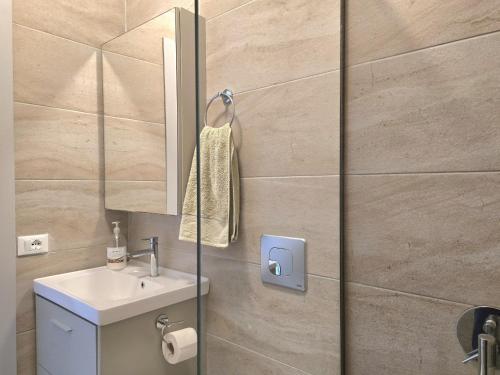 Lura 2 Holiday Homes 127 - image 3