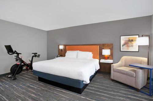 Hampton Inn & Suites Richmond - image 8