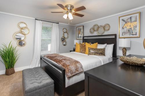 Soaking tub w Washer and Dryer, WiFi in 北卡羅來納州梅賓 (NC)