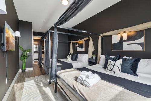 2BR 2BA, King bd, Gym, Free Parking, 8min to Train image