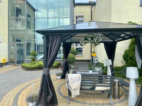 Apartamenty i pokoje „Pod Jedynką” (Apartamenty i pokoje „Pod Jedynka”) in Константинув Лодзький