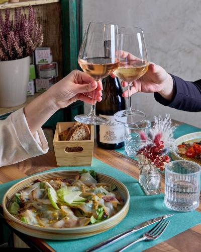 Apollo Boutique Hotel - image 8