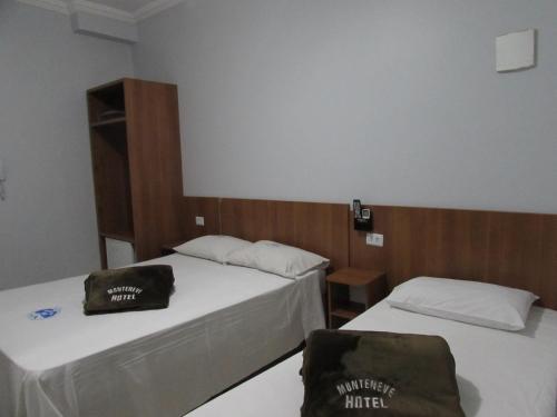 Triple Room room in Hotel Monteneve