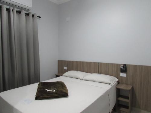 Economy Double Room image 2