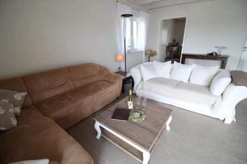 Penthouse LaBella V5W7 1.3km von Dierhagen entfernt