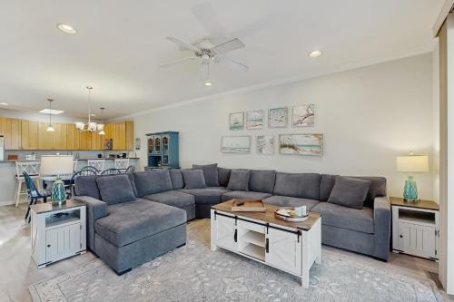 Bayville Shores - 38271 Bay Vista Dr #1240