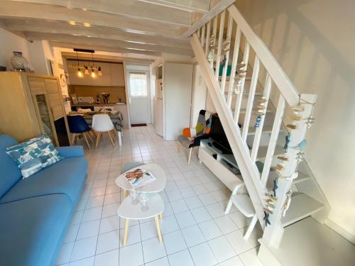 Three-Bedroom Home room in CALLEA 2 - Maison de vacances avec jardin Carnac - K16