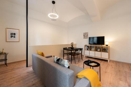 Eclectic and design duplex in Prague, Прага (фото 7)