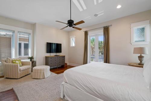 Pelican Paradise Unit B 179 Pelican Circle - image 2