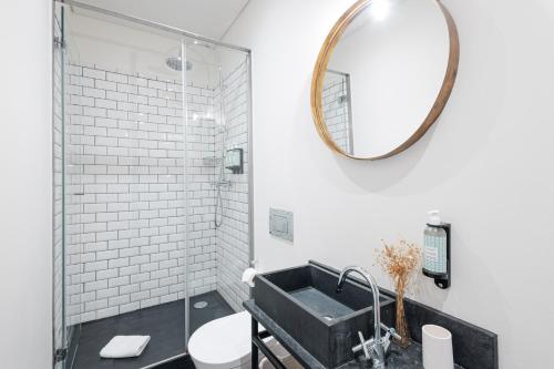 Superior One-Bedroom Apartment room in Almaria - Ex Libris Apartments | Chiado