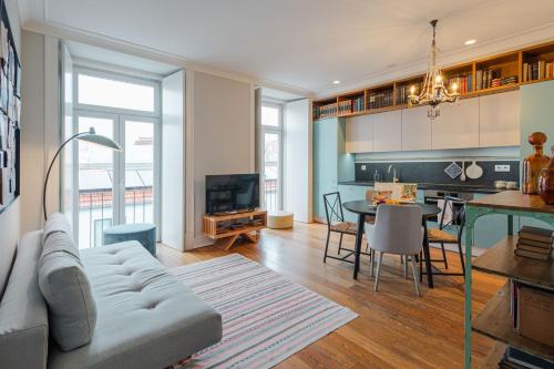 Superior One-Bedroom Apartment image 7
