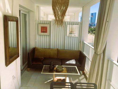 Balcony/terrace, Proche Vieux-Port Mucem et plages T2 avec terrasse in Les Crottes
