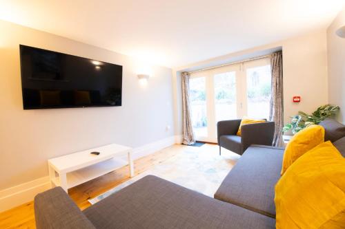 Central Queens - Free Parking - AJ Apartments – khách sạn tại Kingsdown