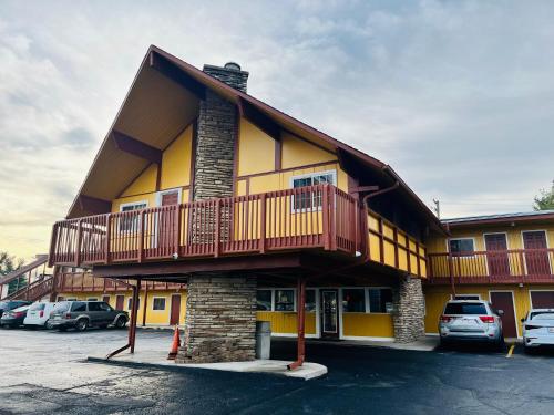 Clayton House Motel in Loves Park, USA