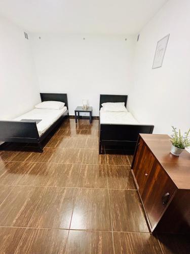 Villa Apartments with Free Parking Prague 5, Прага (фото 9)