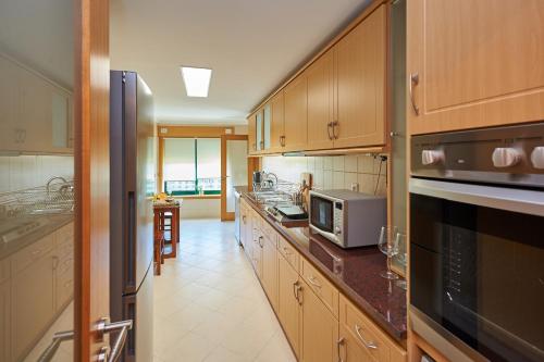 ห้องครัว, BeGuest Arribamar Apartment in ไบร์โร เด เซาโชเซ