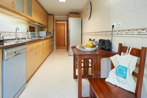 ห้องครัว, BeGuest Arribamar Apartment in ไบร์โร เด เซาโชเซ