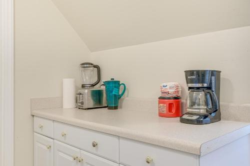 Hike, Golf and Boat Wake Forest Home with Yard, Wake Forest (zdjęcie 6)