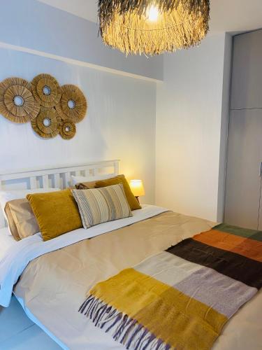 NEW 2BD Aprt with Shared Rooftop Pool B3, Athen (Foto 2)