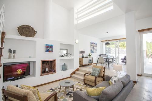 Shared lounge/TV area, Villa Granada in Vale do Garrao