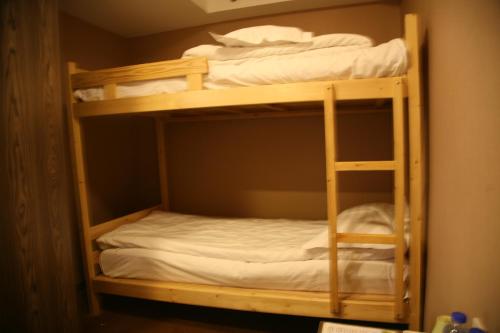 Three-Bedroom Apartment image 6
