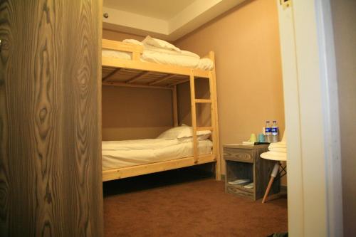 Three-Bedroom Apartment image 4