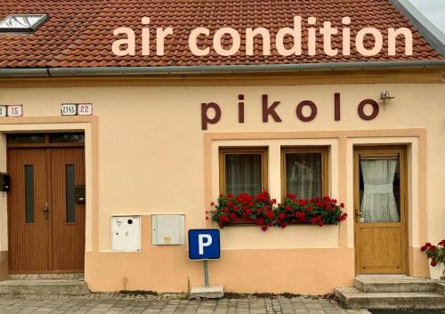 . Pikolo - izby na prenájom