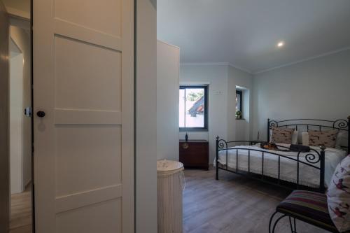 BeGuest Sun & Pool House, Parede (foto 7)
