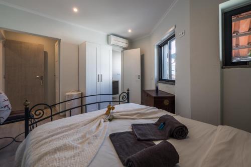 BeGuest Sun & Pool House, Parede (foto 10)