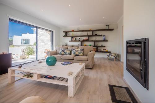 BeGuest Sun & Pool House - image 14