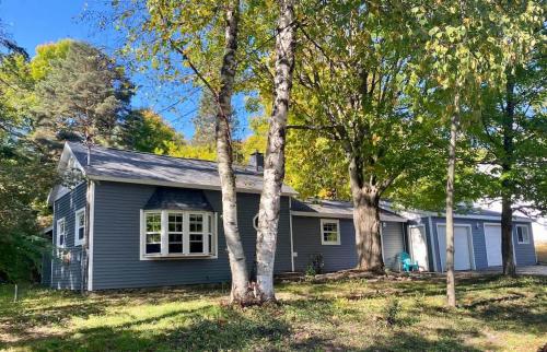 Charming, pets, near downtown, bike-friendly! in Bellaire, USA