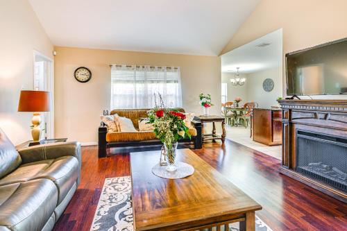 Suburban Home in Magnolia w/ Fenced Yard in Magnolia (TX)