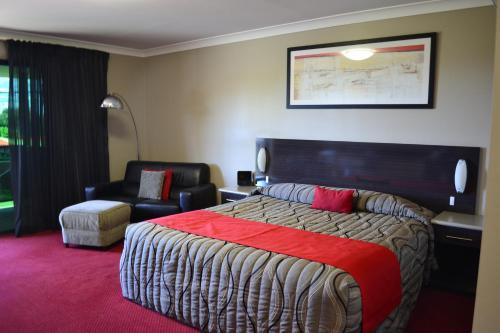 Cattlemans Country Motor Inn & Serviced Apartments