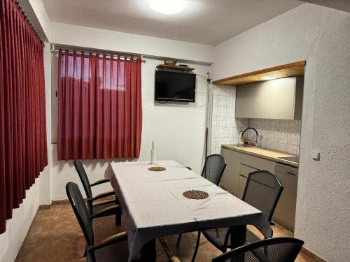 Apartment in Seline with sea view, terrace, WiFi, washing machine 4209-2, Seline (fotografie 6)