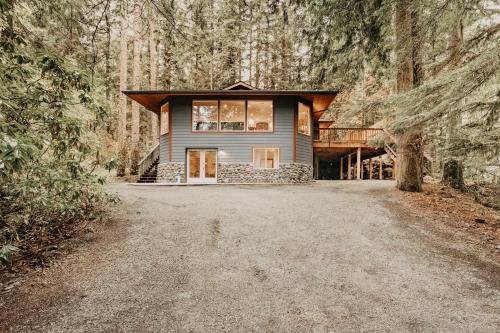 Snowline Cabin #29 - Hot Tub - Sauna - Bbq
