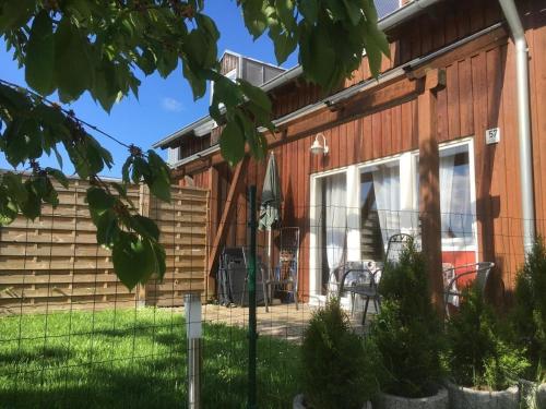 Ferienhaus Tine am Schlossberg in Zandt 4.5km von Grub entfernt