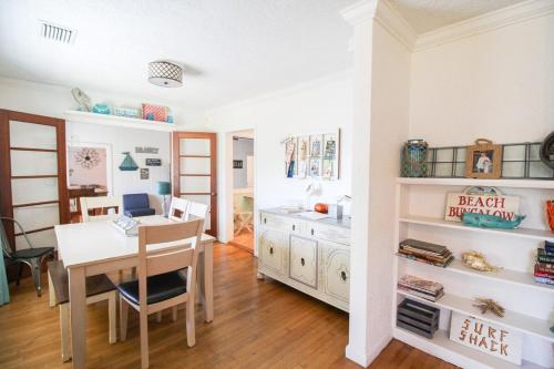 Amazing 3 BR private pool home near Anna Maria Island - 7th Heaven in เบรเดนตัน (FL)