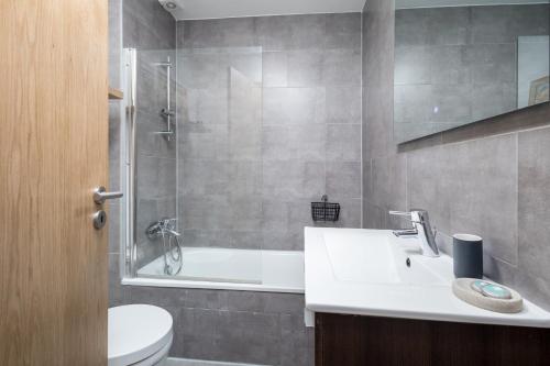 BeGuest Bright Inn Lisbon Apartment - image 11
